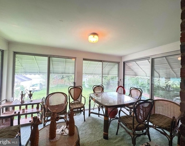4619 Yuma Street Nw - Photo Thumbnail 2