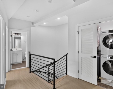 1650 Columbia Road Nw - Photo Thumbnail 8