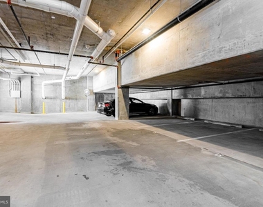88 V Street Sw - Photo Thumbnail 41
