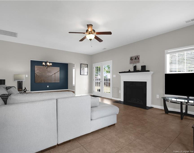 1500 Seabiscuit Drive - Photo Thumbnail 4
