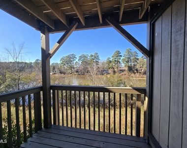 3071 Huntleigh Drive - Photo Thumbnail 9