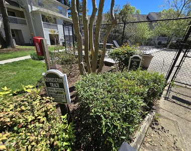 117 Kingsbury Drive - Photo Thumbnail 61