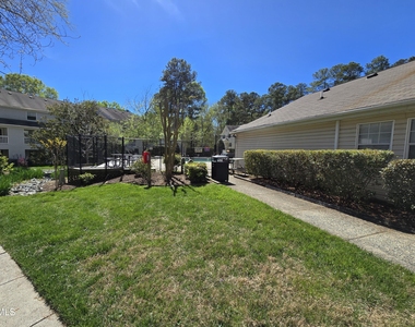 117 Kingsbury Drive - Photo Thumbnail 58