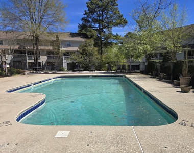 117 Kingsbury Drive - Photo Thumbnail 49