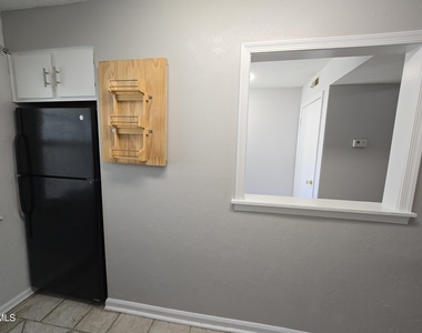 117 Kingsbury Drive - Photo Thumbnail 13