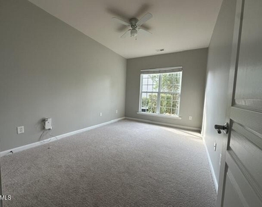702 Unison Court - Photo Thumbnail 2
