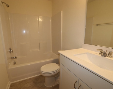 1012 Yatesbury Place - Photo Thumbnail 8