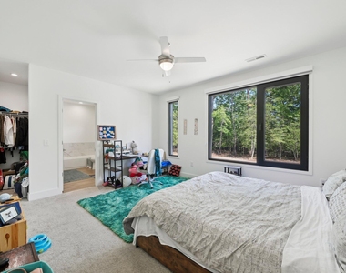 2007 Jade Street - Photo Thumbnail 21