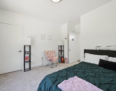 2007 Jade Street - Photo Thumbnail 19