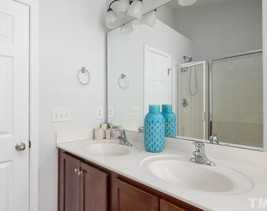 3031 Courtney Creek Boulevard - Photo Thumbnail 20