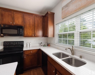 3031 Courtney Creek Boulevard - Photo Thumbnail 14