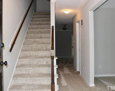 1355 Springlawn Court - Photo Thumbnail 3