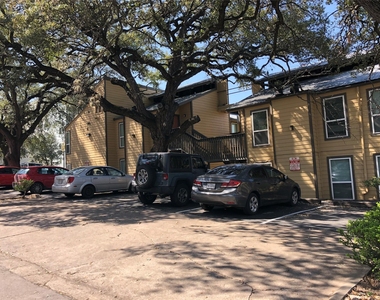 1000 W 26th St - Photo Thumbnail 13