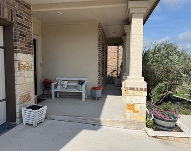 1008 Bluewood Bnd - Photo Thumbnail 12