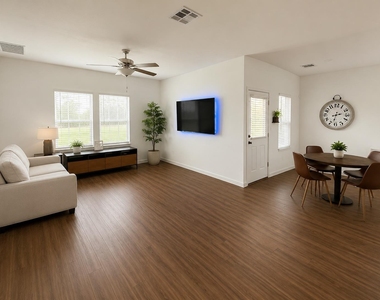 1008 Bluewood Bnd - Photo Thumbnail 9