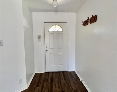 1105 Jolie Ln - Photo Thumbnail 1