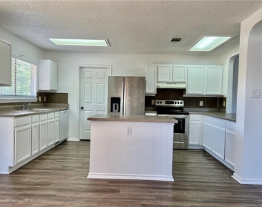 1105 Jolie Ln - Photo Thumbnail 5