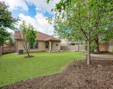 1109 Sussex Pl - Photo Thumbnail 34
