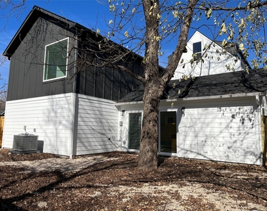 2813 Prado St - Photo Thumbnail 13