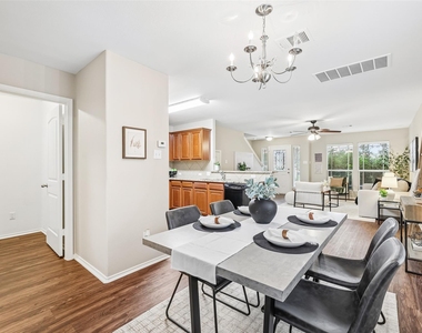 1808 Enchanted Rock Dr - Photo Thumbnail 5
