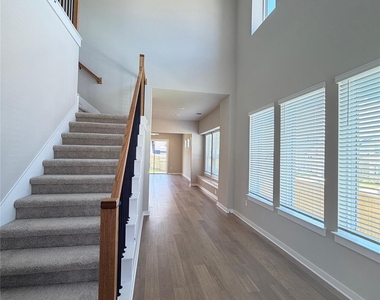 745 Beaverton Dr - Photo Thumbnail 27