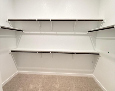 745 Beaverton Dr - Photo Thumbnail 17