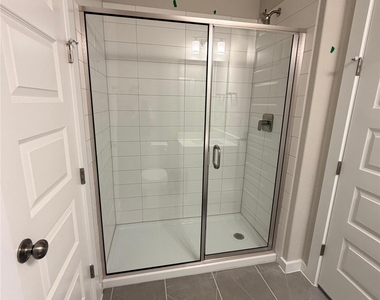 745 Beaverton Dr - Photo Thumbnail 14
