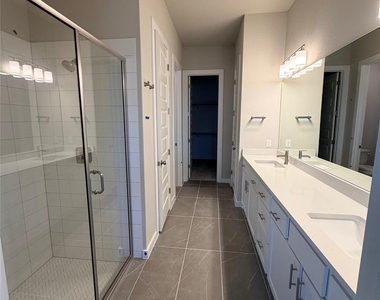 745 Beaverton Dr - Photo Thumbnail 12
