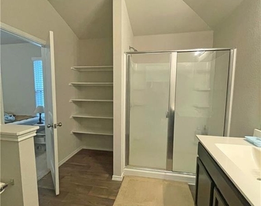 5825 Shanjia Dr - Photo Thumbnail 25