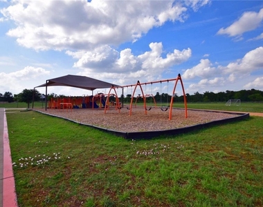 5825 Shanjia Dr - Photo Thumbnail 32