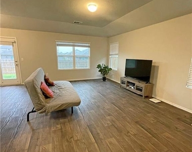 5825 Shanjia Dr - Photo Thumbnail 15