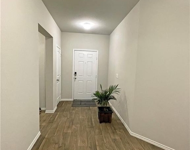 5825 Shanjia Dr - Photo Thumbnail 5