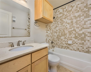 3204 Menchaca Rd - Photo Thumbnail 8