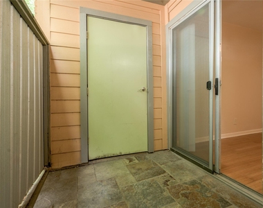 3204 Menchaca Rd - Photo Thumbnail 13