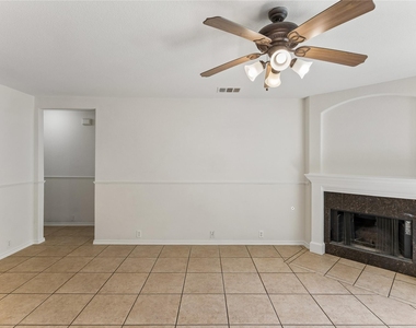 2372 Paradise Ridge Dr - Photo Thumbnail 13