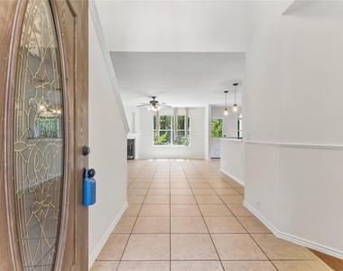 2372 Paradise Ridge Dr - Photo Thumbnail 2