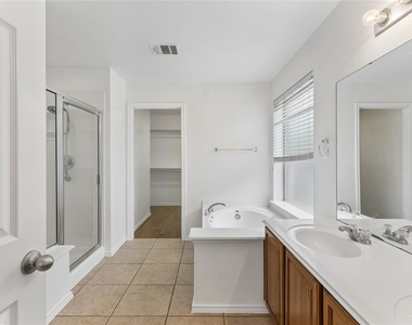 2372 Paradise Ridge Dr - Photo Thumbnail 22