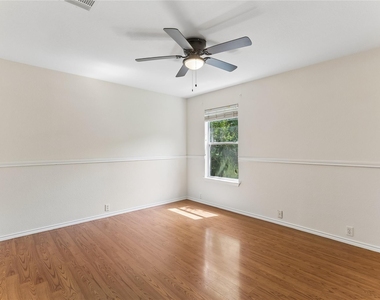 2372 Paradise Ridge Dr - Photo Thumbnail 35