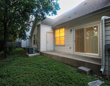 12208 Abbey Glen Ln - Photo Thumbnail 12