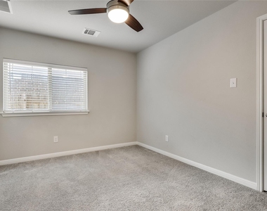 12405 Amber Lynn Path - Photo Thumbnail 15