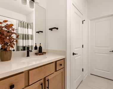 2132 Cavara Cv - Photo Thumbnail 24
