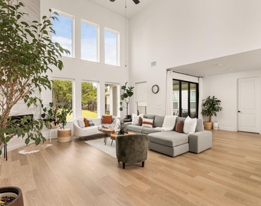 2132 Cavara Cv - Photo Thumbnail 7