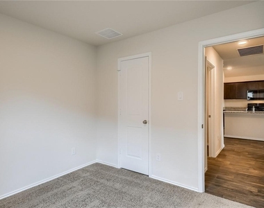 745 Adler Way - Photo Thumbnail 18