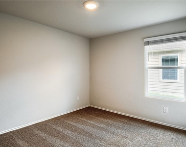 745 Adler Way - Photo Thumbnail 20
