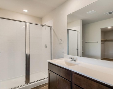 745 Adler Way - Photo Thumbnail 13