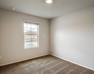 745 Adler Way - Photo Thumbnail 14