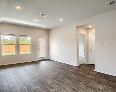 745 Adler Way - Photo Thumbnail 3