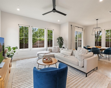 1504 Ruth Ave - Photo Thumbnail 6