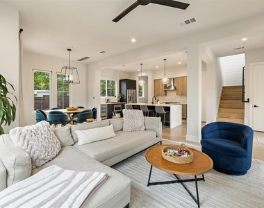 1504 Ruth Ave - Photo Thumbnail 5