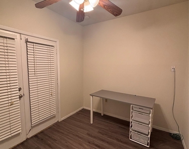 2801 Rio Grande St - Photo Thumbnail 21